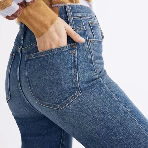 Madewell Classic Medium Wash Straight Leg Jeans - Size 26 - Picture 2 of 6